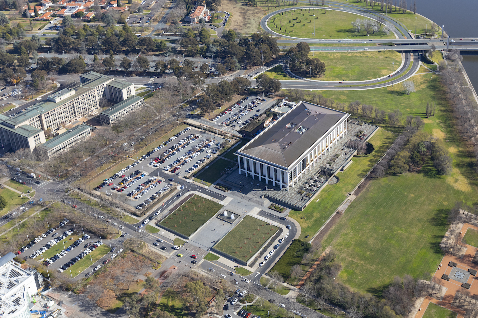 Getting here | National Library of Australia (NLA)