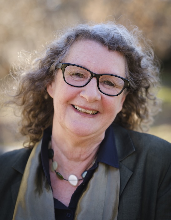 Author Stephanie Owen Reeder smiling