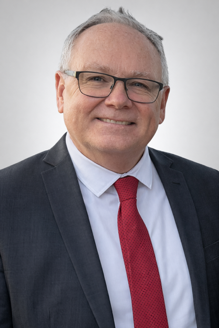 Portrait of Hon D Templeman AM