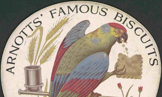 fan depicting king parrot eating an Arnott's cracker