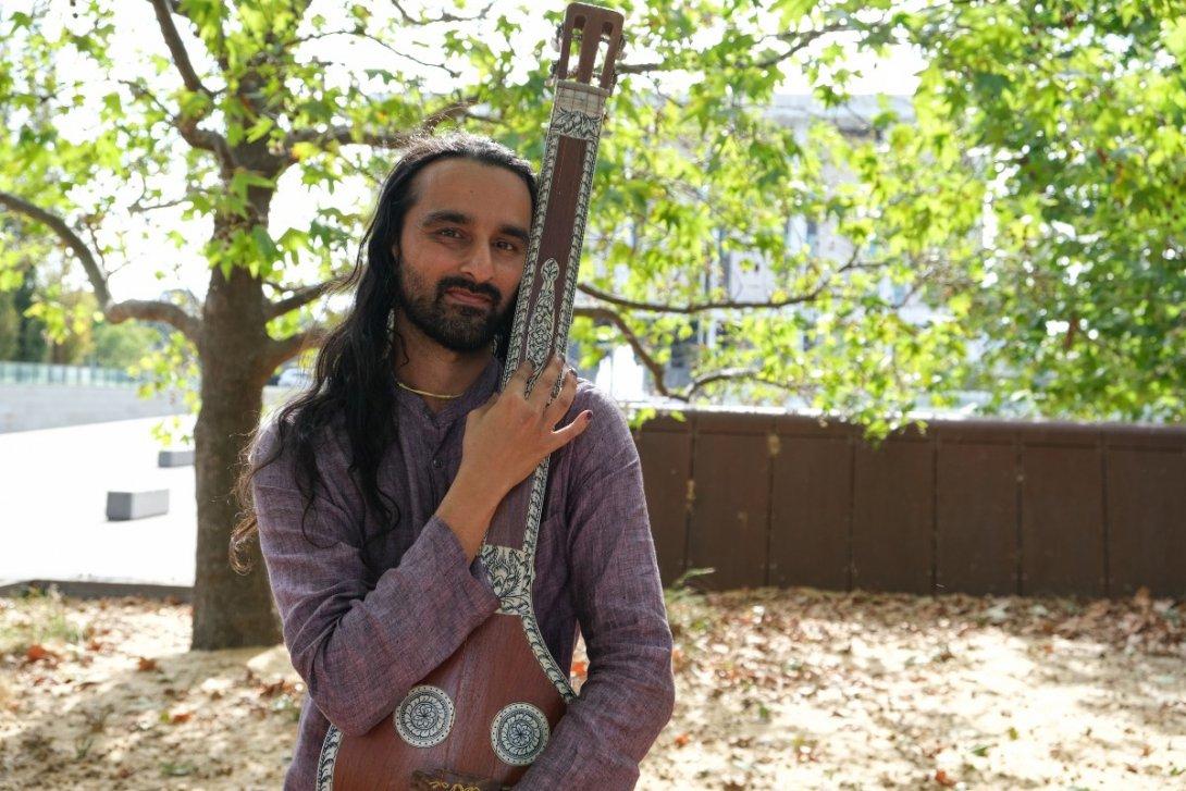 Dr Mahesh White-Radhakrishnan, 2022 National Folk Fellow