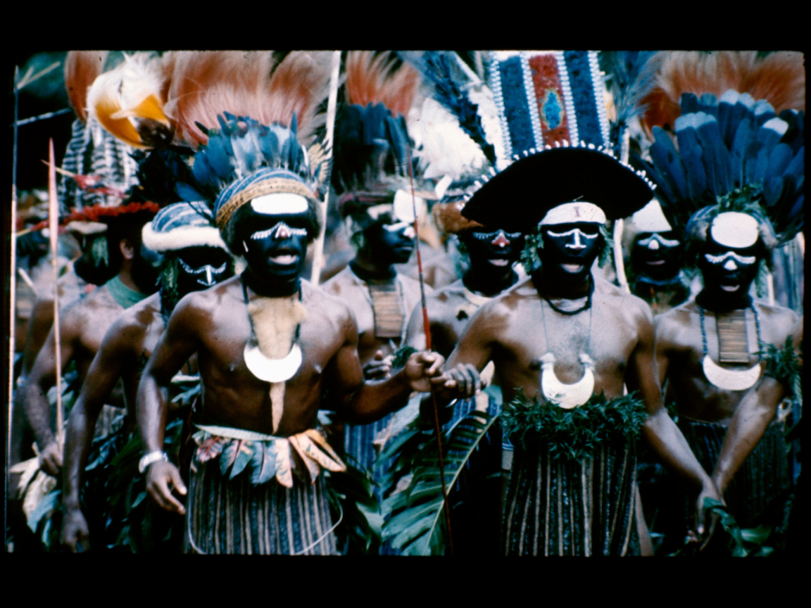 Photo of men in Papua New Guinea cultural dress