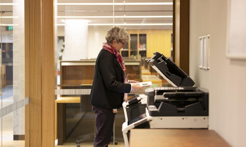 Reading rooms | National Library of Australia (NLA)