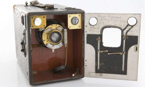 1904 camera